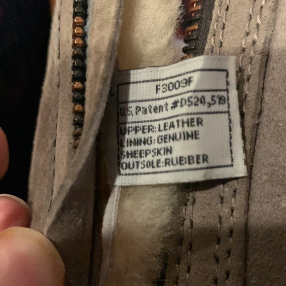 Ugg Grey Suede boot designer - Picture 7 of 10